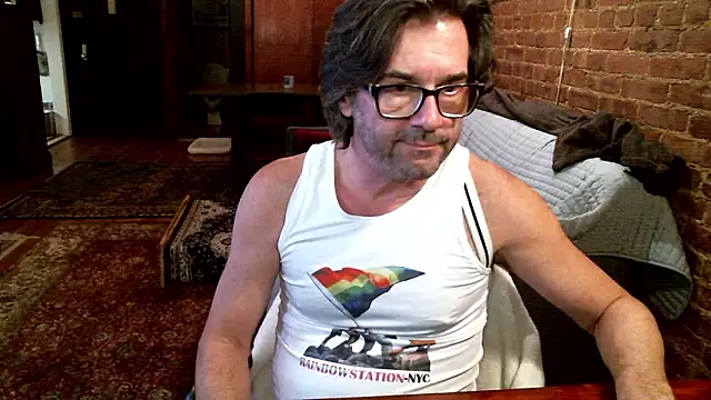 Johnny Bottoms online show from March 6, 12:18 am