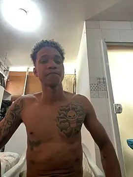 Muzao online show from February 21, 9:05 pm