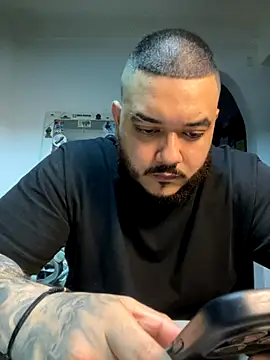 El Titan1998 online show from September 30, 10:57 pm