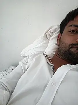 playboyz77 online show from October 14, 6:20 am