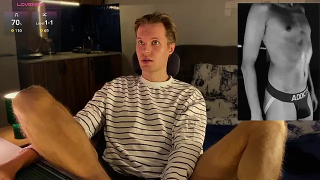 Leonnextdoor online show from February 15, 7:00 pm