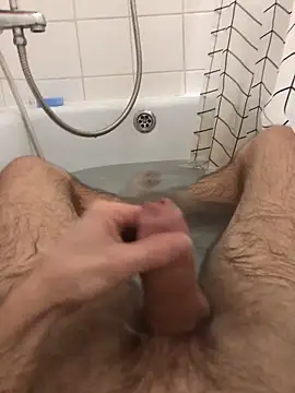 tomasek28 online show from February 18, 6:39 pm