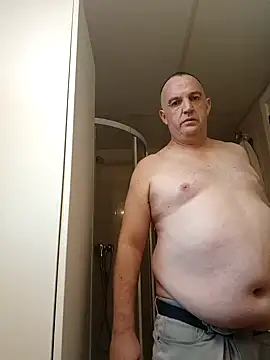 Mad47man online show from December 27, 3:38 pm