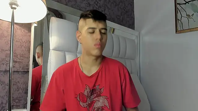 Angel Khouri online show from January 27, 8:17 pm