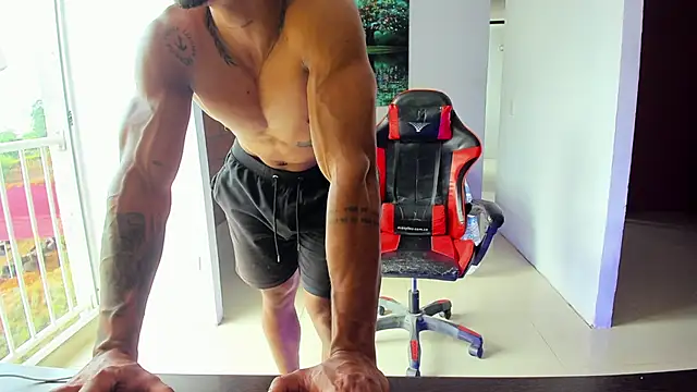 Adam Valenciia online show from September 26, 8:06 pm