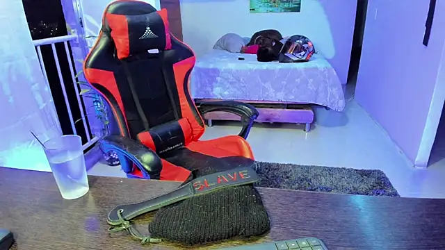 Adam Valenciia online show from September 12, 3:39 am