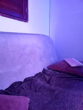 Joylopez fit online show from November 21, 4:17 pm