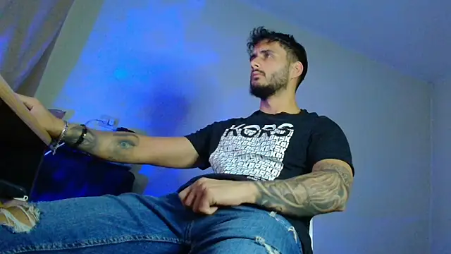 XanderCage99 online show from October 12, 3:44 am