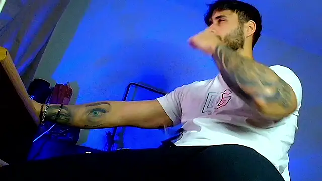 XanderCage99 online show from December 16, 3:30 pm