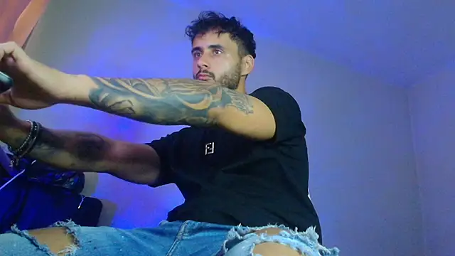 XanderCage99 online show from September 25, 5:39 am