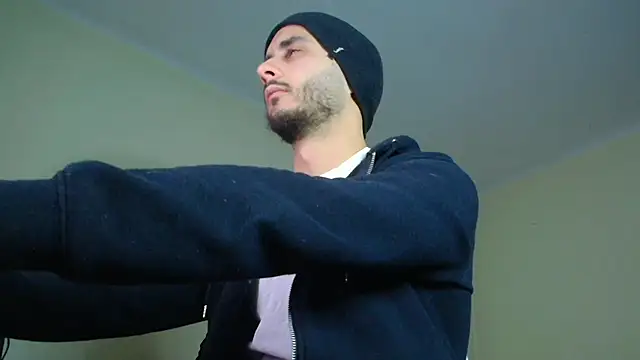 XanderCage99 online show from February 14, 5:51 am