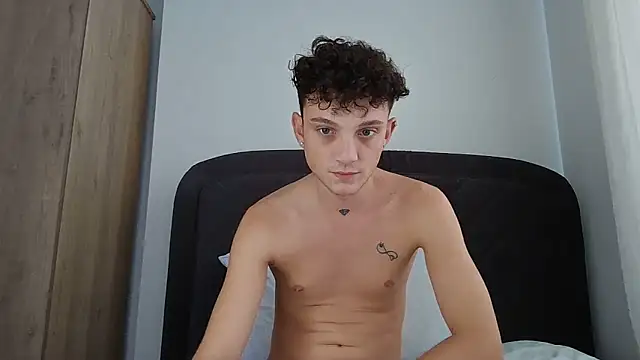 verici34 online show from September 9, 6:46 am