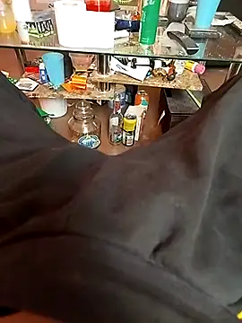 Snapshot of frankthefuck69 chatting on March 11, 2:07 pm frankthefuck69 online show from March 11, 2:07 pm