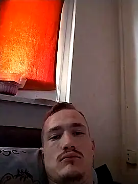 Snapshot of frankthefuck69 chatting on March 8, 7:35 am frankthefuck69 online show from March 8, 7:35 am