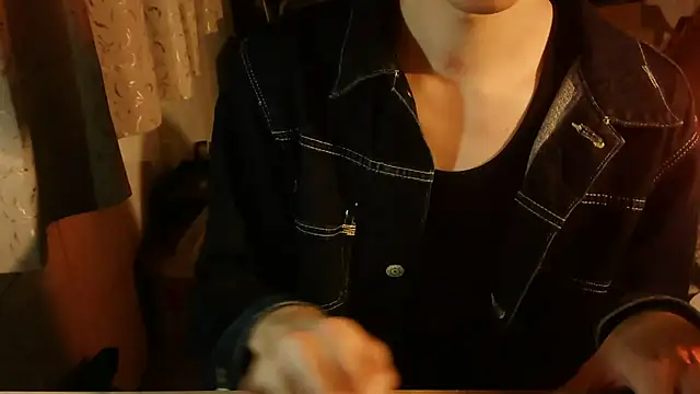 KYU890428 online show from January 8, 6:13 pm