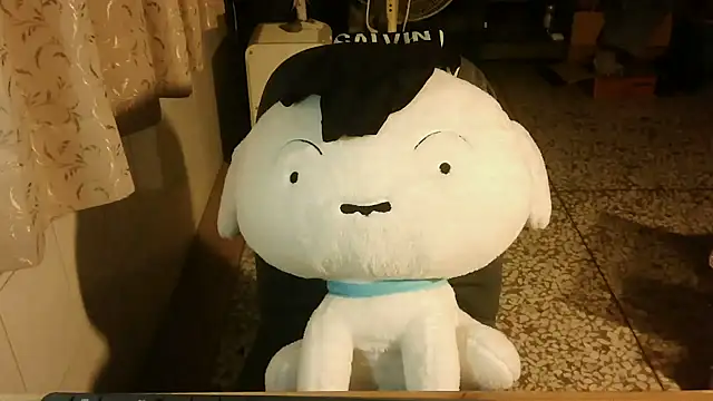 KYU890428 online show from March 22, 6:35 pm