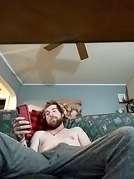 douchydan42 online show from November 6, 8:50 am