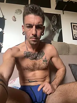 Cescotek89 online show from January 4, 1:42 pm