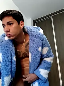 Mikeherz777 online show from January 13, 9:19 am