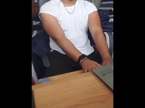 pitorico bb online show from December 15, 8:17 pm