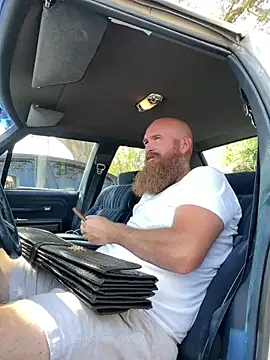 Snapshot of 32XRedBeard chatting on February 27, 7:26 pm 32XRedBeard online show from February 27, 7:26 pm