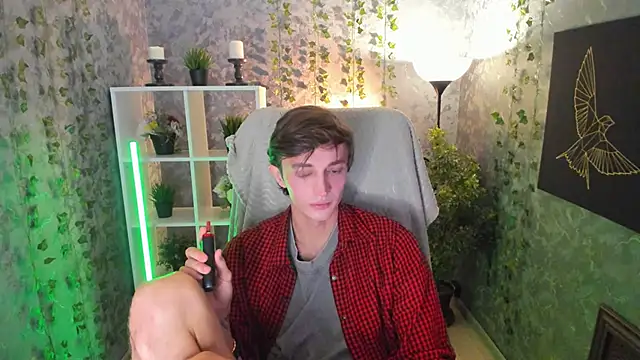 John Weasley online show from November 16, 1:35 pm