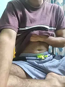 TOPMOON001 online show from July 14, 7:09 pm