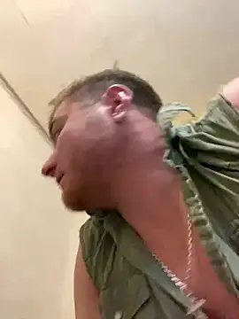 viamen online show from January 10, 8:15 pm