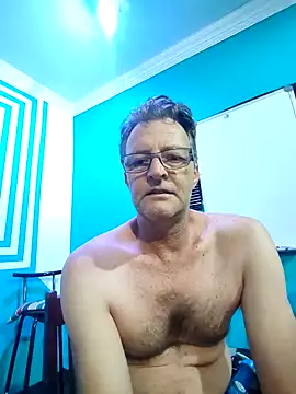 Snapshot of itsmeyes69 chatting on January 16, 10:02 pm itsmeyes69 online show from January 16, 10:02 pm