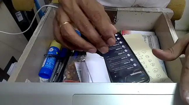 Snapshot of cute_modell chatting on March 3, 12:54 pm cute modell online show from March 3, 12:54 pm