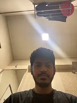 Snapshot of cute_modell chatting on February 24, 4:27 am cute modell online show from February 24, 4:27 am