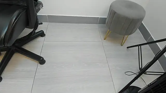 bruno cavalli online show from February 8, 5:18 pm