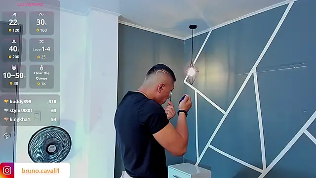 bruno cavalli online show from March 11, 5:20 pm