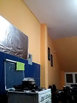 Snapshot of Elnegro28 chatting on February 14, 12:14 pm Elnegro28 online show from February 14, 12:14 pm