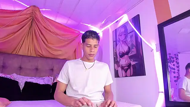 Ethan Boyy online show from September 15, 11:50 pm