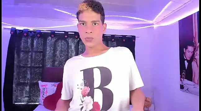 Ethan Boyy online show from January 15, 4:21 pm