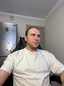 Snapshot of _XxX-XxX_ chatting on February 10, 8:42 am XxX-XxX online show from February 10, 8:42 am