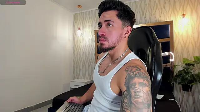 Brad Summer online show from November 17, 5:27 pm