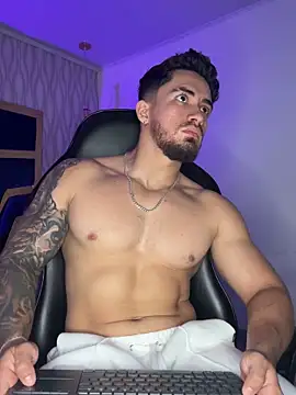 Brad Summer online show from November 22, 6:07 pm