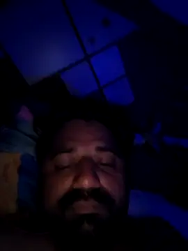 Snapshot of Raziv_komal143 chatting on March 14, 10:47 pm Raziv komal143 online show from March 14, 10:47 pm