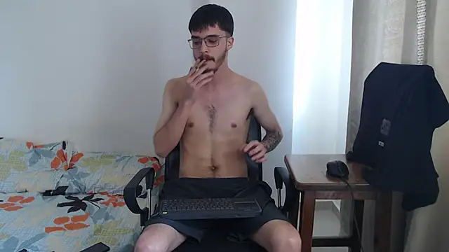 Aleex Miller online show from November 28, 3:03 pm