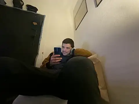 almighty d online show from December 1, 8:17 am