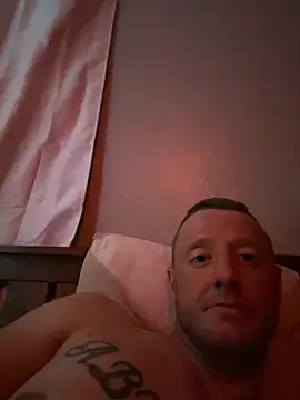 biggzee6 online show from March 26, 9:02 am