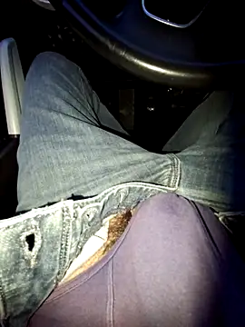 Nzino1983 online show from April 14, 5:34 pm