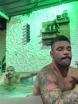 grossocalibre20 online show from March 29, 3:17 am