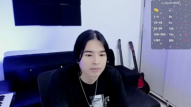 JordiWilld online show from April 16, 11:51 pm