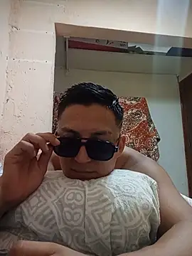 LuisMex1998 online show from June 2, 8:32 pm