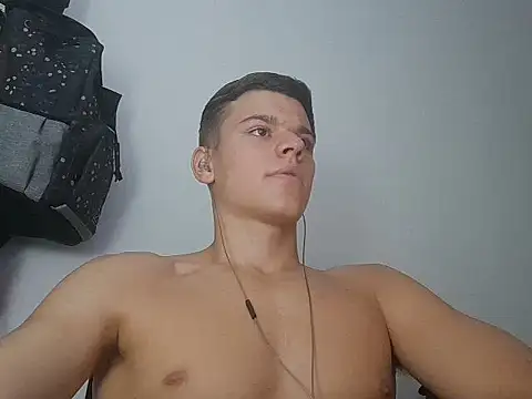 vitorsafado19 online show from February 9, 4:57 am