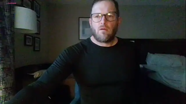 rrunner7718 online show from November 15, 4:20 pm