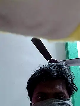 Snapshot of kingg4545 chatting on January 27, 2:02 pm kingg4545 online show from January 27, 2:02 pm